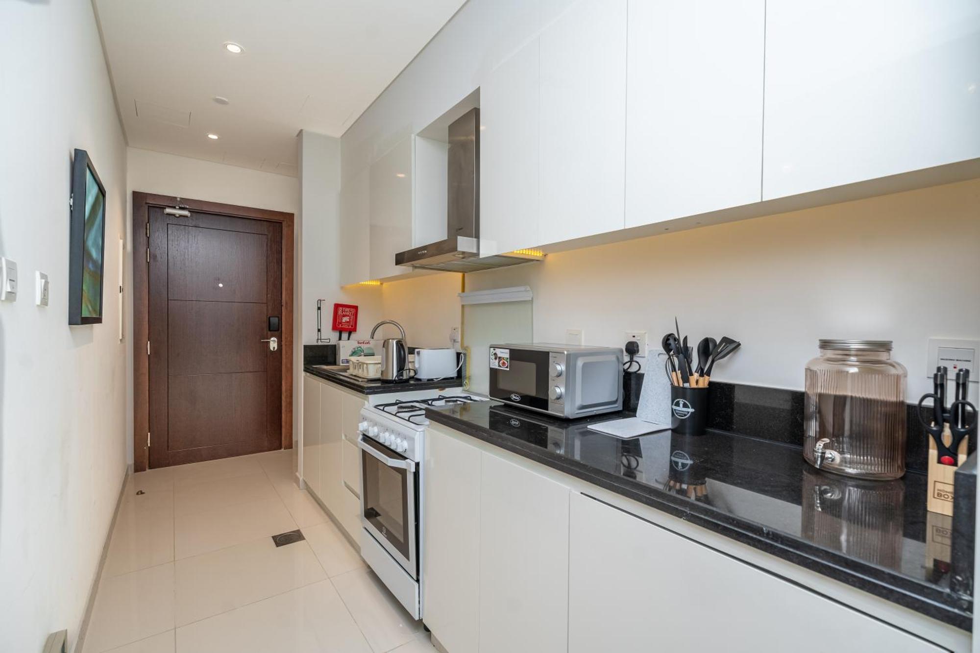 Apartment Escape24 Luxury Golf Promenade Damac Hills